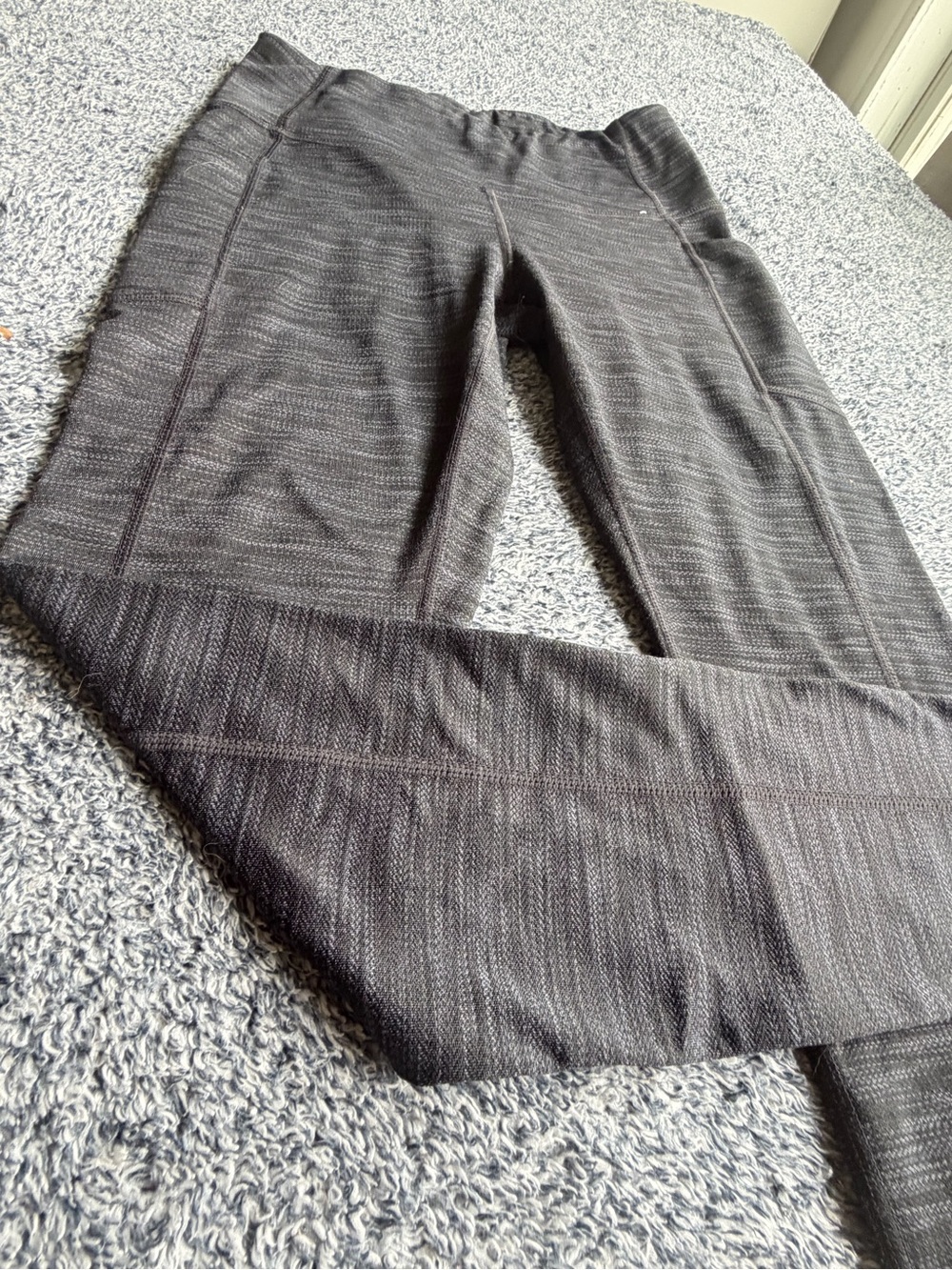 Mondetta Charcoal Heather High-Rise Leggings Size Small - Picture 3 of 9